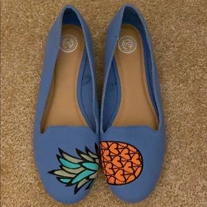 Blue flats with embroidered pineapples
